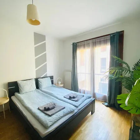 K13 5. * Budapest